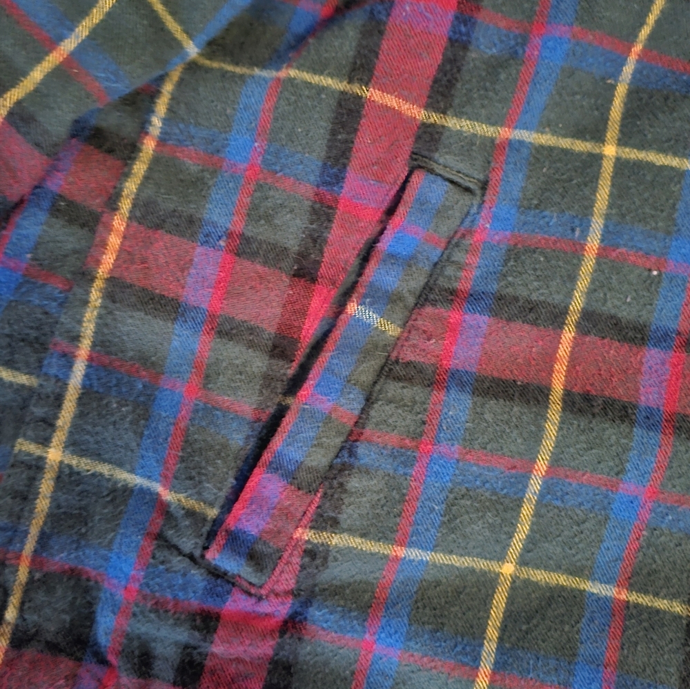 L.L.Bean Flannel Zip Up Hoodie Red Green Blue Plaid Size Medium - Picture 2 of 8